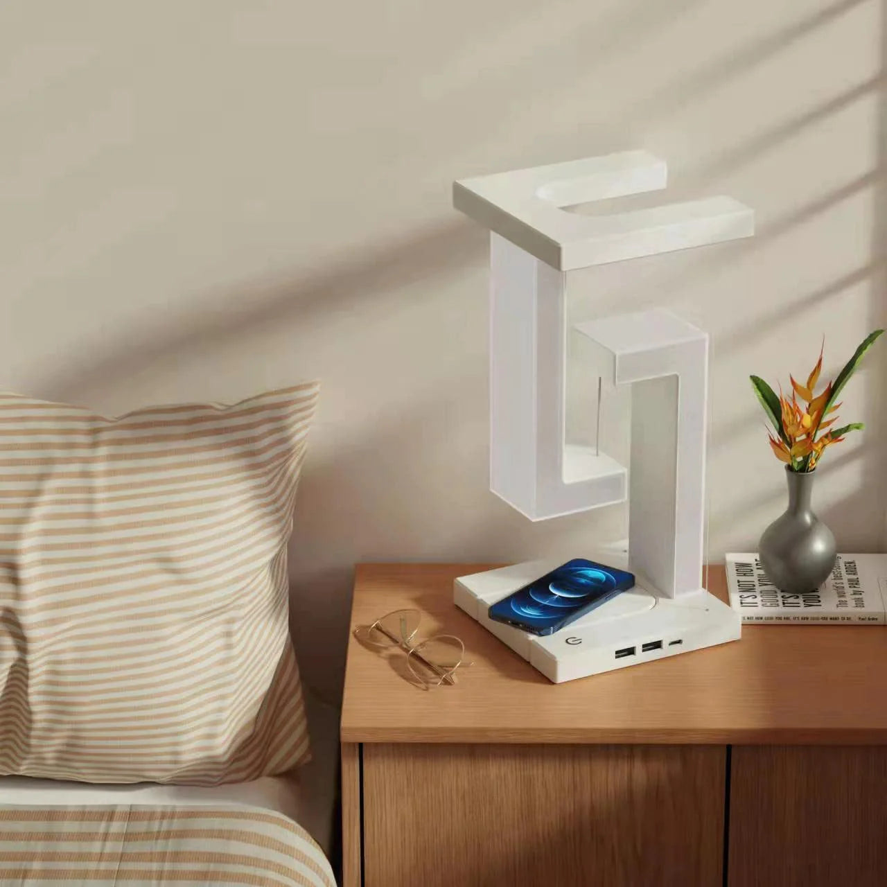 Wireless Charging Suspension Table Lamp - Creative Floating Balance Design for Home and Bedroom